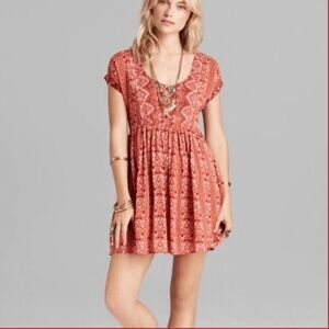 Women's Red Patterned Mini Dress